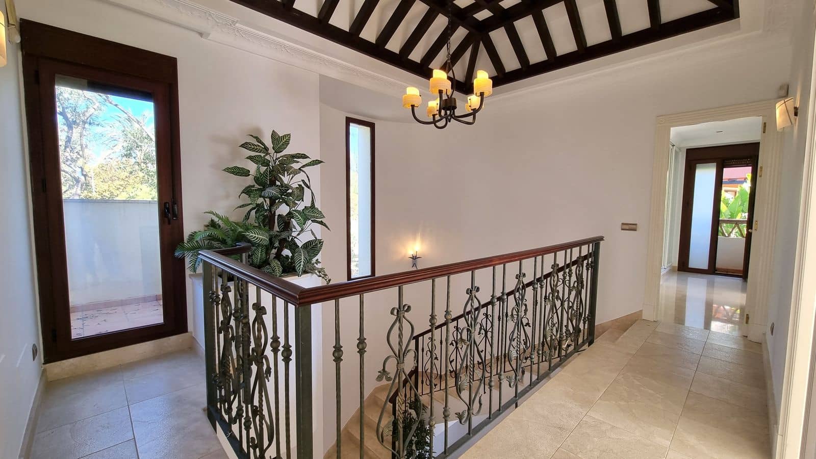 4 soveværelse Villa til salg i Las Chapas med swimmingpool garage - € 1.530.000 (Ref: 7478416)