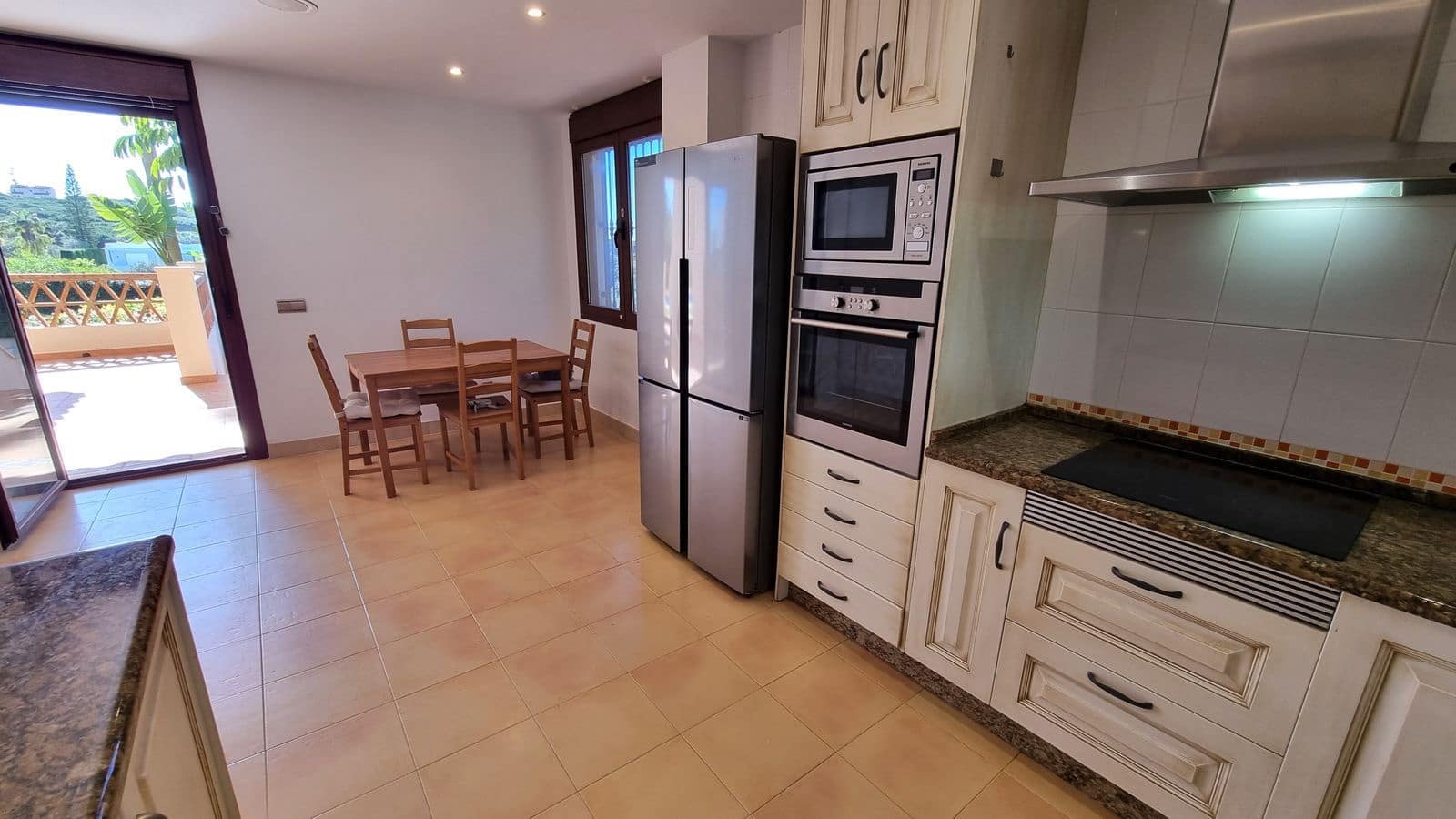 4 soveværelse Villa til salg i Las Chapas med swimmingpool garage - € 1.530.000 (Ref: 7478416)