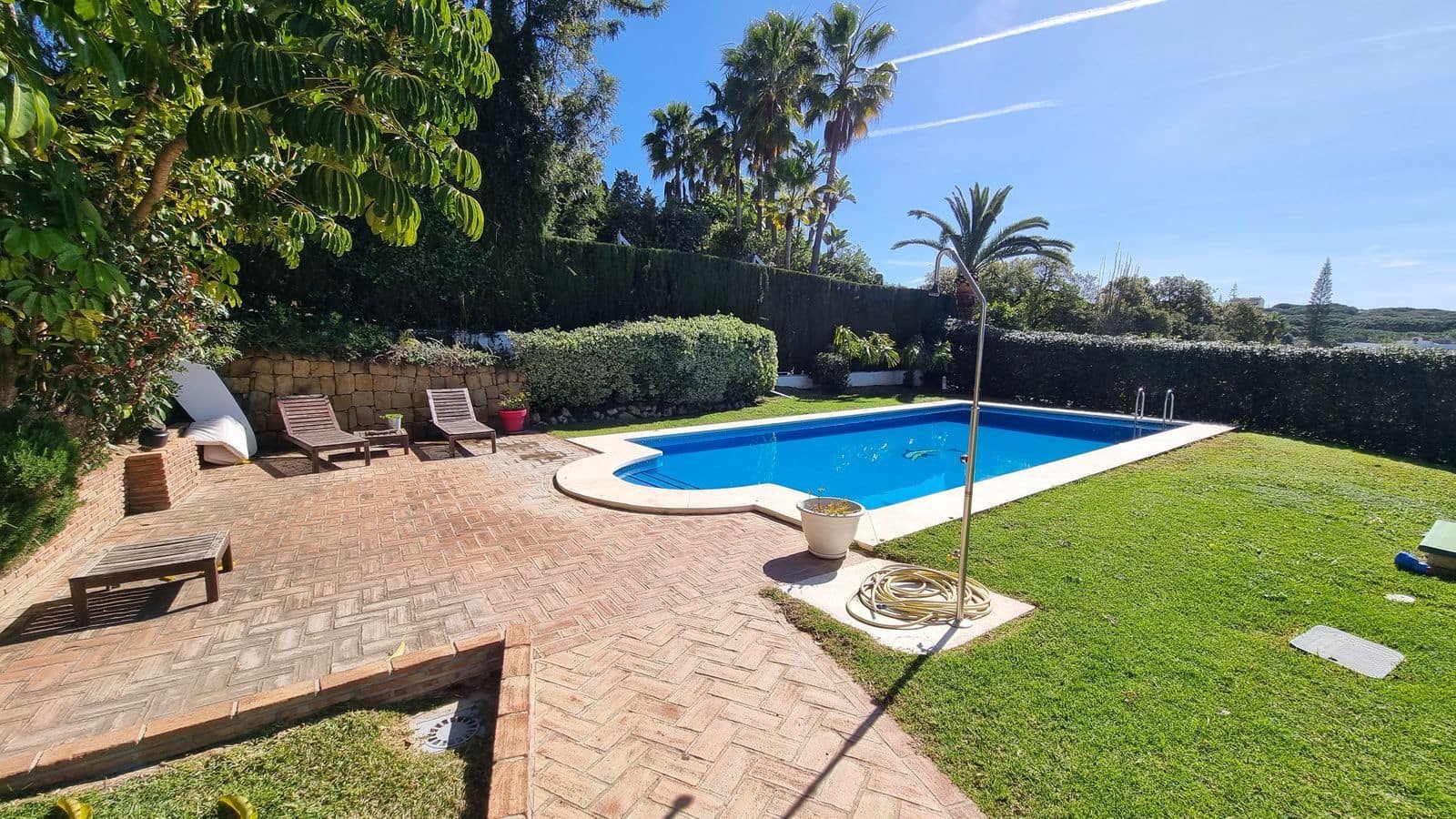 4 soveværelse Villa til salg i Las Chapas med swimmingpool garage - € 1.530.000 (Ref: 7478416)