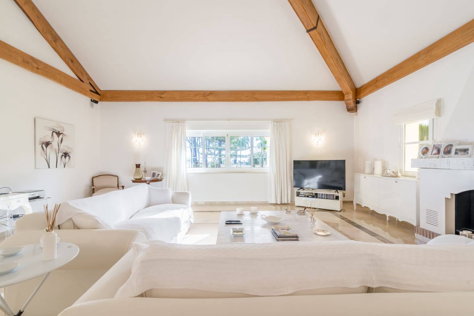 3 soveværelse Villa til salg i La Atalaya med swimmingpool garage - € 1.500.000 (Ref: 7512594)