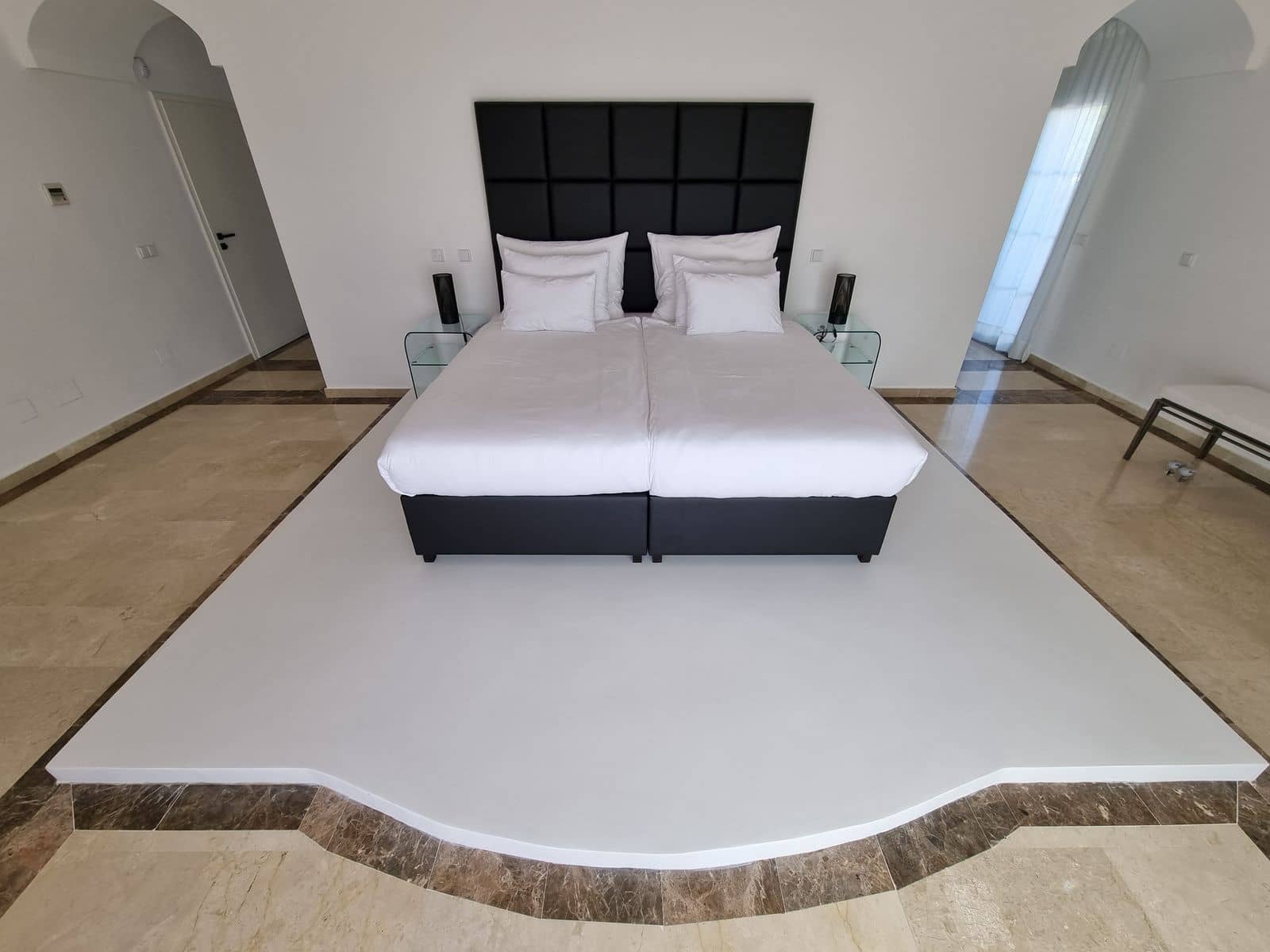 3 soveværelse Villa til salg i La Atalaya med swimmingpool garage - € 1.500.000 (Ref: 7512594)