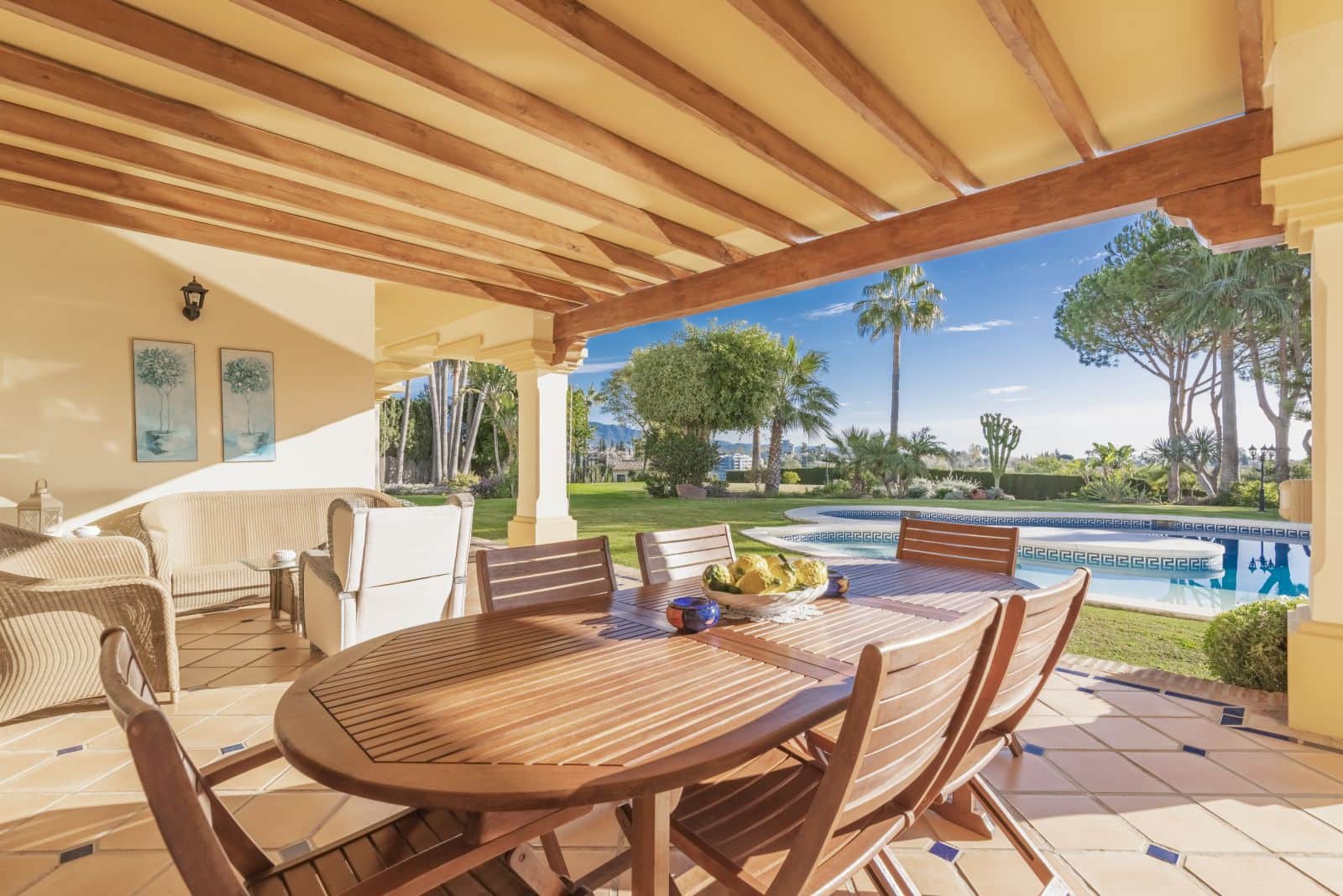 3 soveværelse Villa til salg i La Atalaya med swimmingpool garage - € 1.500.000 (Ref: 7512594)