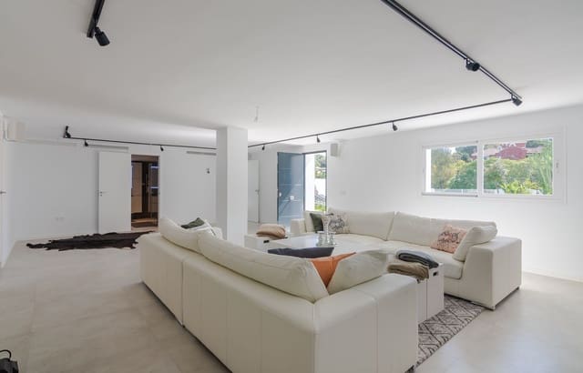 4 bedroom Apartment for sale in El Rosario, Marbella with pool garage - € 1,350,000 (Ref: 7519994)