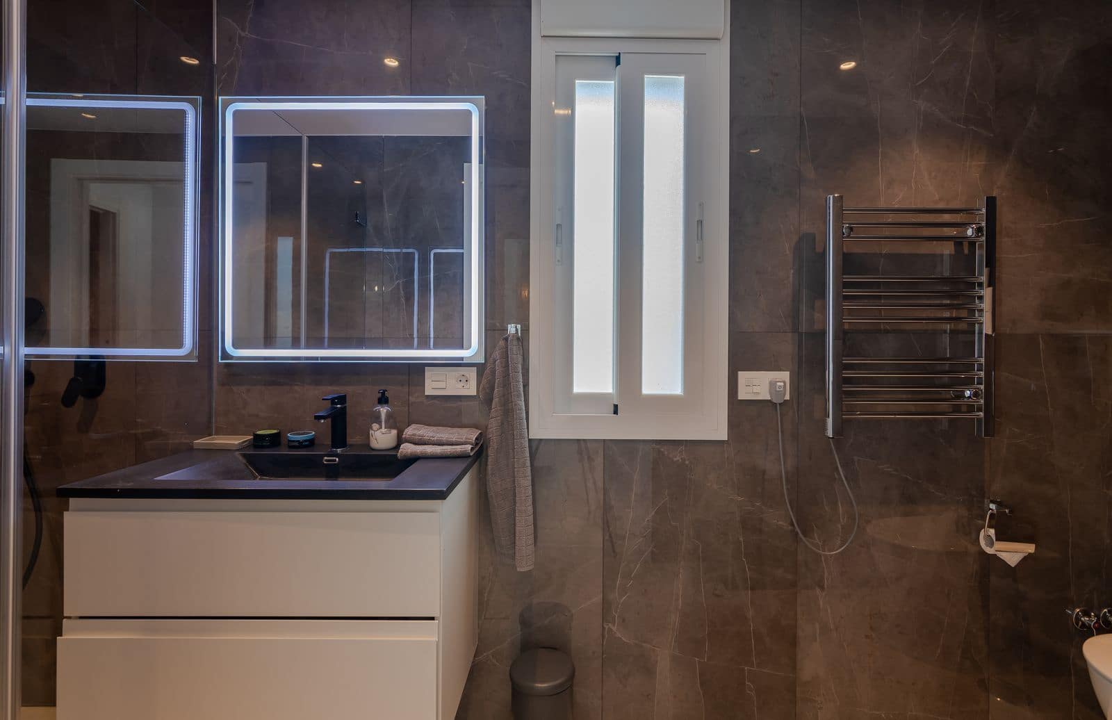 4 soverom Leilighet til salgs i El Rosario med svømmebasseng garasje - € 1 350 000 (Ref: 7519994)