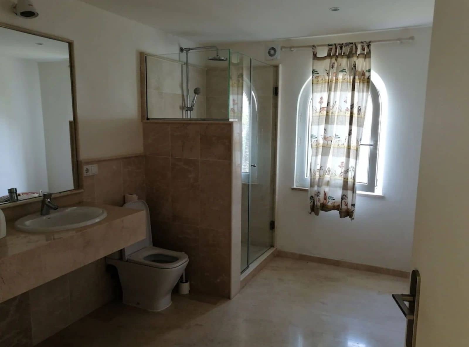 4 quarto Moradia para venda em Marbesa com piscina garagem - 1 950 000 € (Ref: 7561465)