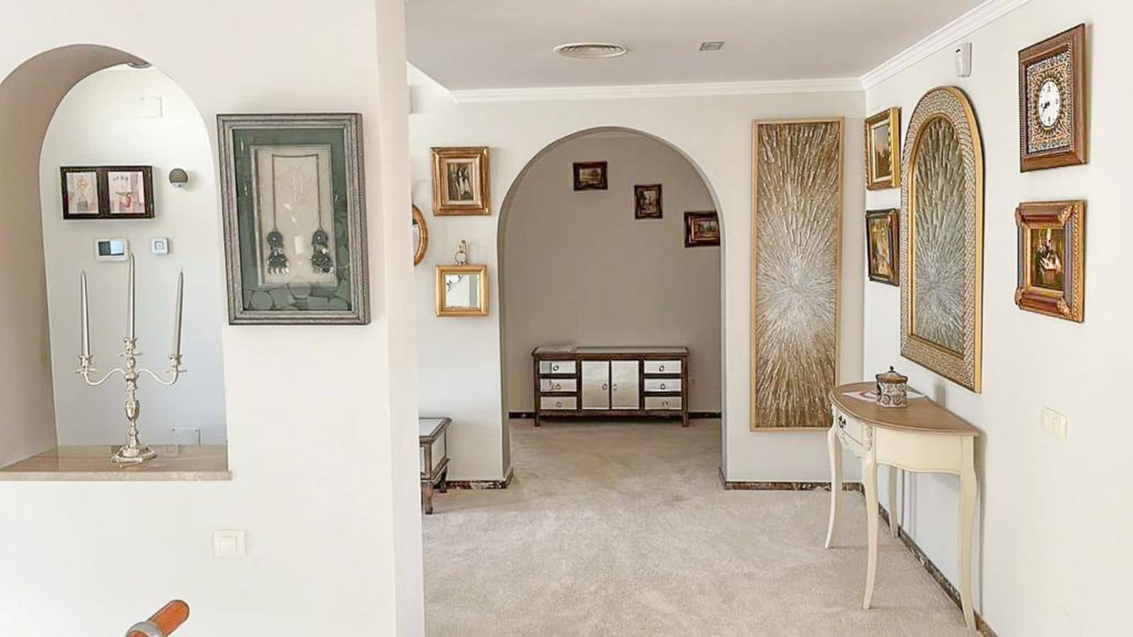 5 soverom Villa til salgs i Marbesa med svømmebasseng garasje - € 2 100 000 (Ref: 7561467)