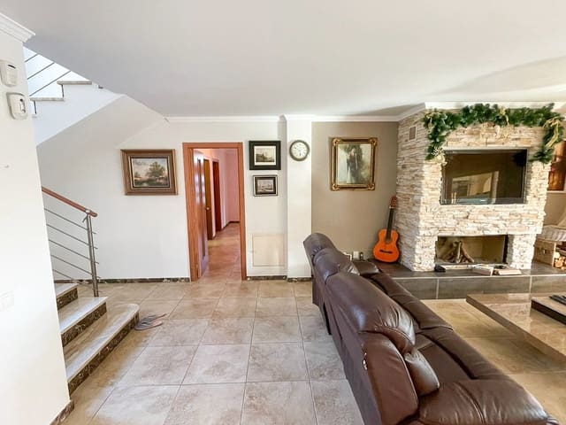 5 soverom Villa til salgs i Marbesa, Marbella med svømmebasseng garasje - € 2 100 000 (Ref: 7561467)