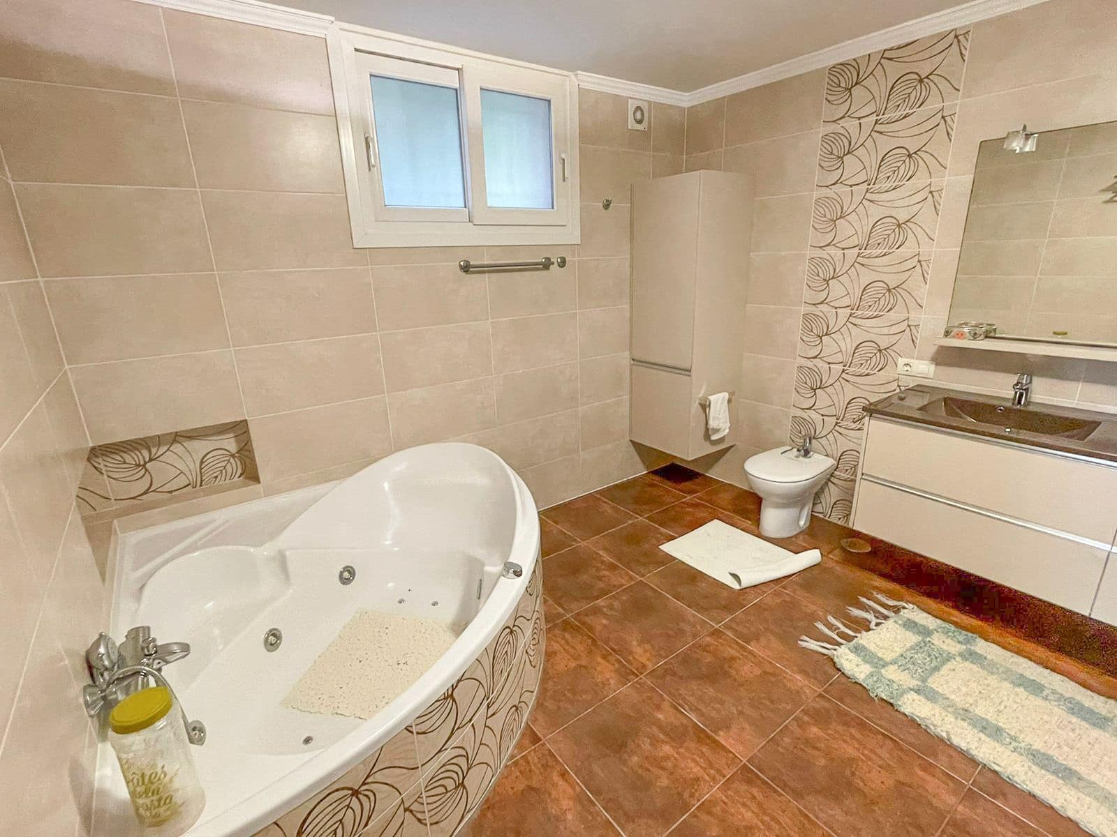 5 soverom Villa til salgs i Marbesa med svømmebasseng garasje - € 2 100 000 (Ref: 7561467)