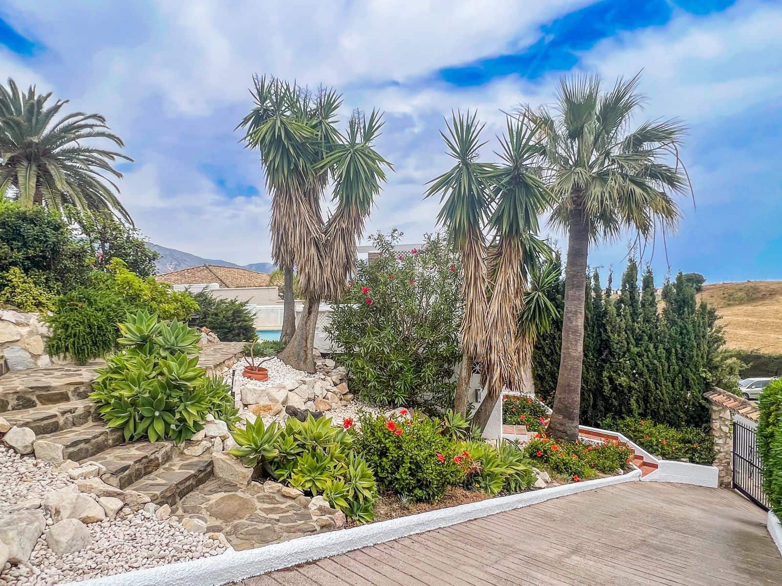 4 soveværelse Villa til salg i Cerro del Aguila med swimmingpool garage - € 745.000 (Ref: 7597135)