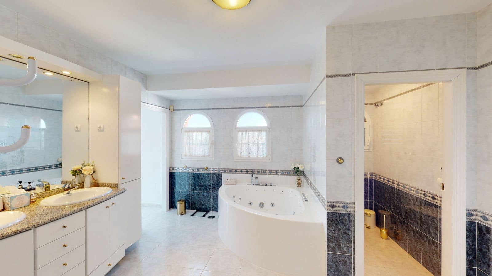 4 soveværelse Villa til salg i Torrenueva med swimmingpool garage - € 995.000 (Ref: 7601001)