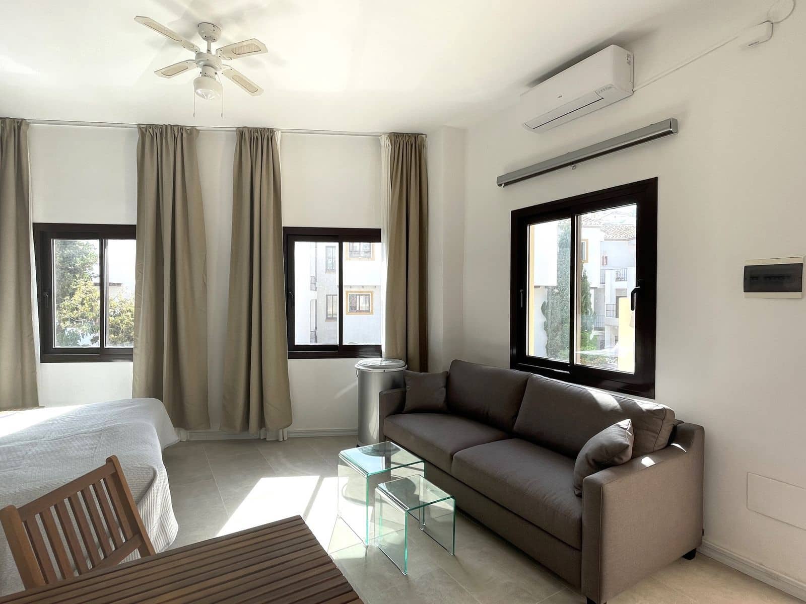 5 soveværelse Villa til salg i Riviera del Sol med swimmingpool garage - € 1.200.000 (Ref: 7601002)