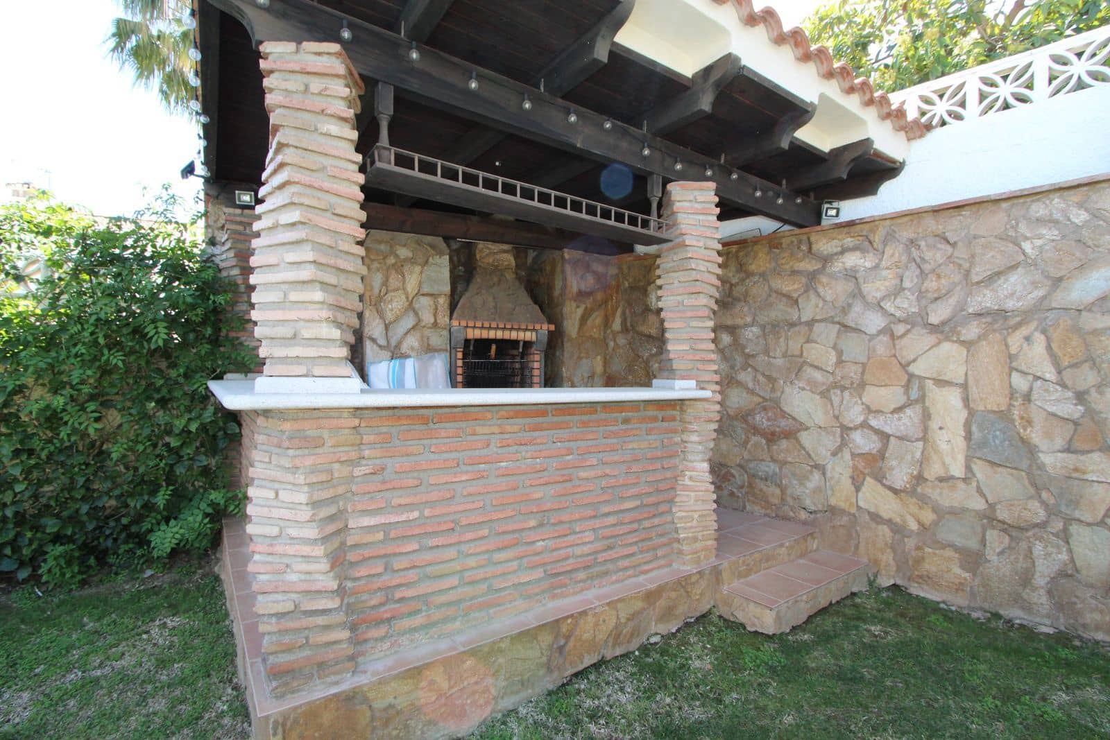 4 soverom Villa til salgs i Calahonda med svømmebasseng garasje - € 750 000 (Ref: 7627877)