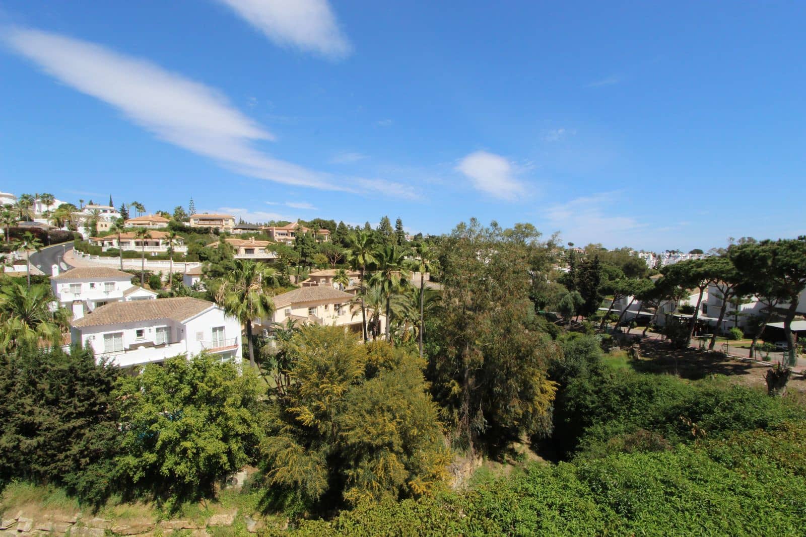 4 soverom Villa til salgs i Calahonda med svømmebasseng garasje - € 750 000 (Ref: 7627877)