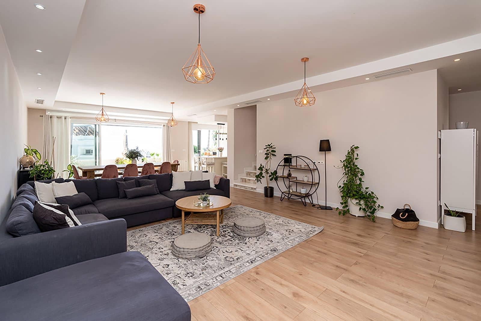 5 slaapkamer Huis te koop in Nueva Andalucia met zwembad garage - € 750.000 (Ref: 7627878)