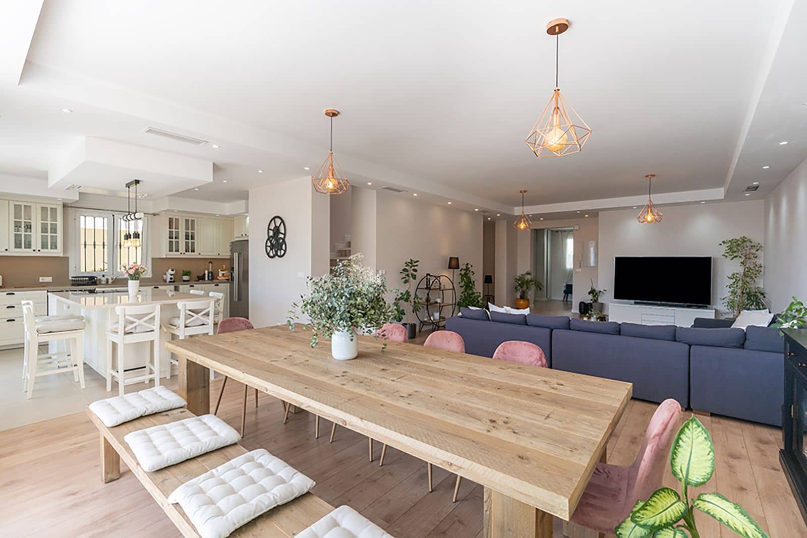 5 slaapkamer Huis te koop in Nueva Andalucia met zwembad garage - € 750.000 (Ref: 7627878)