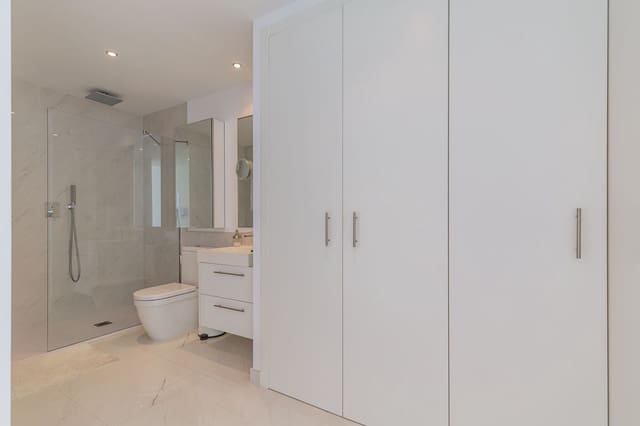 3 soverom Penthouse til salgs i Bel-Air, Estepona med svømmebasseng garasje - € 645 000 (Ref: 7631780)