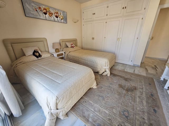 4 sovrum Villa till salu i Calahonda, Mijas med pool garage - 695 000 € (Ref: 7635638)