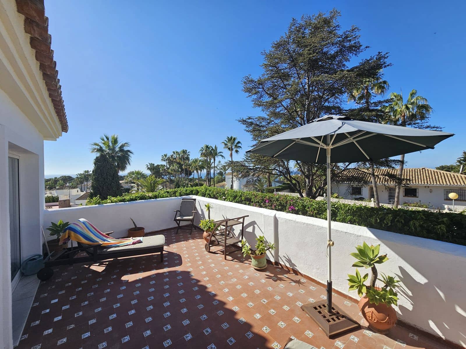 4 sovrum Villa till salu i Calahonda med pool garage - 695 000 € (Ref: 7635638)