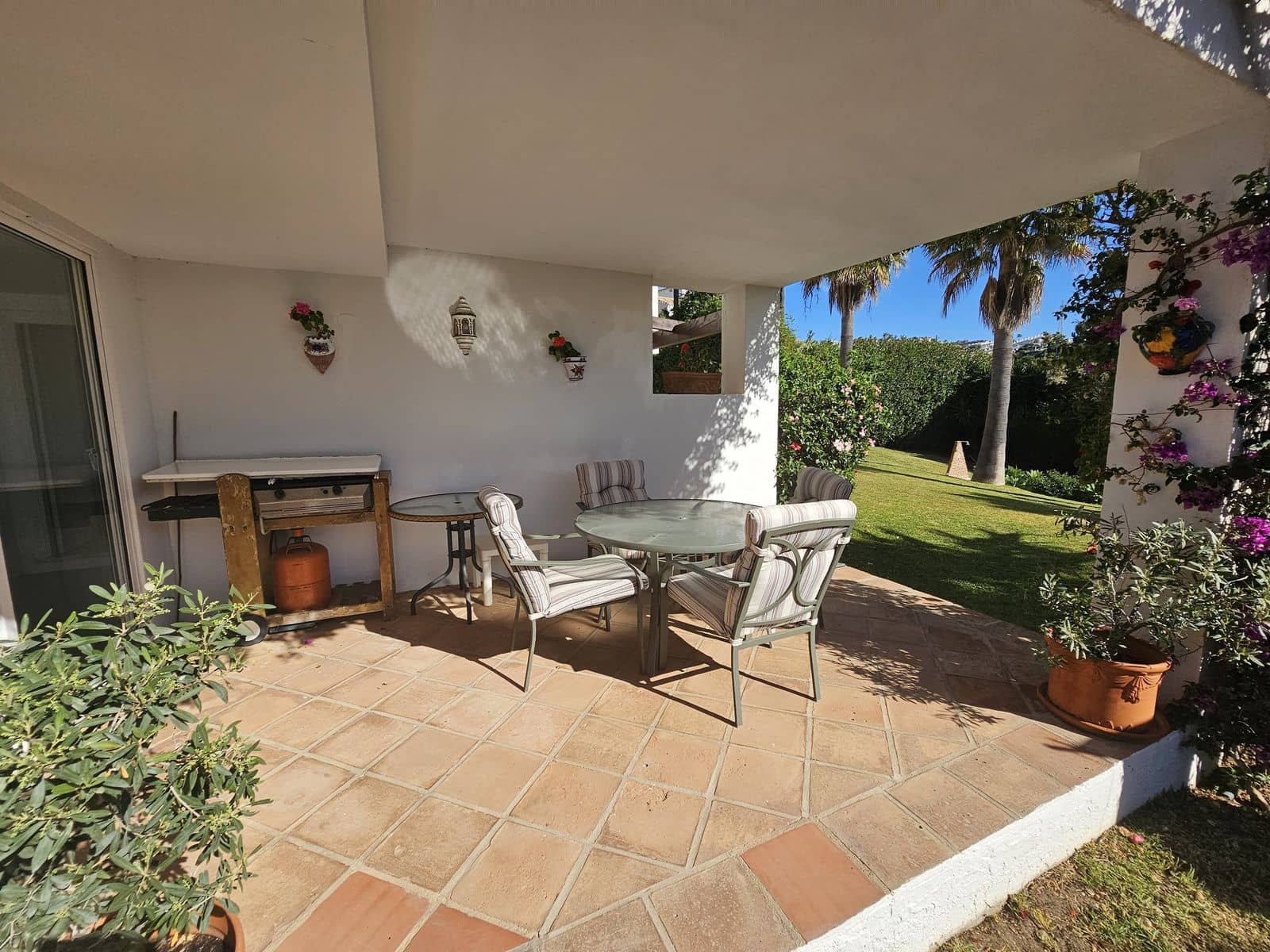 4 sovrum Villa till salu i Calahonda med pool garage - 695 000 € (Ref: 7635638)