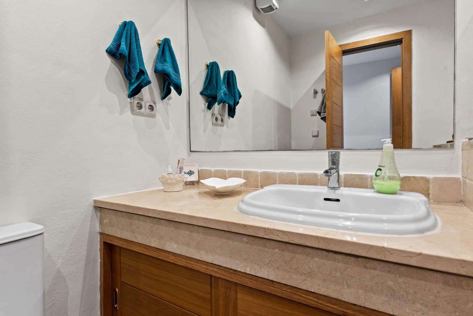 2 soveværelse Lejlighed til salg i Rio Real med swimmingpool garage - € 450.000 (Ref: 7656218)