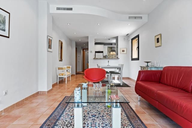 2 soverom Leilighet til salgs i Río Real, Marbella med svømmebasseng garasje - € 450 000 (Ref: 7656218)