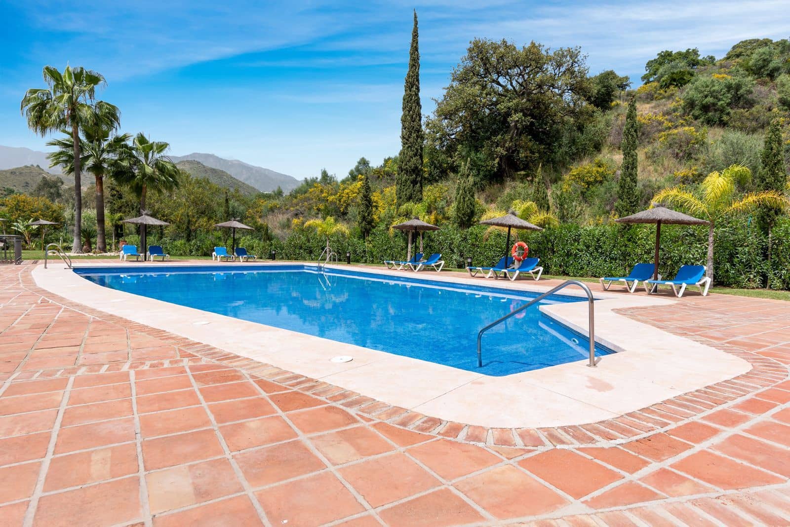 2 soveværelse Lejlighed til salg i Rio Real med swimmingpool garage - € 450.000 (Ref: 7656218)