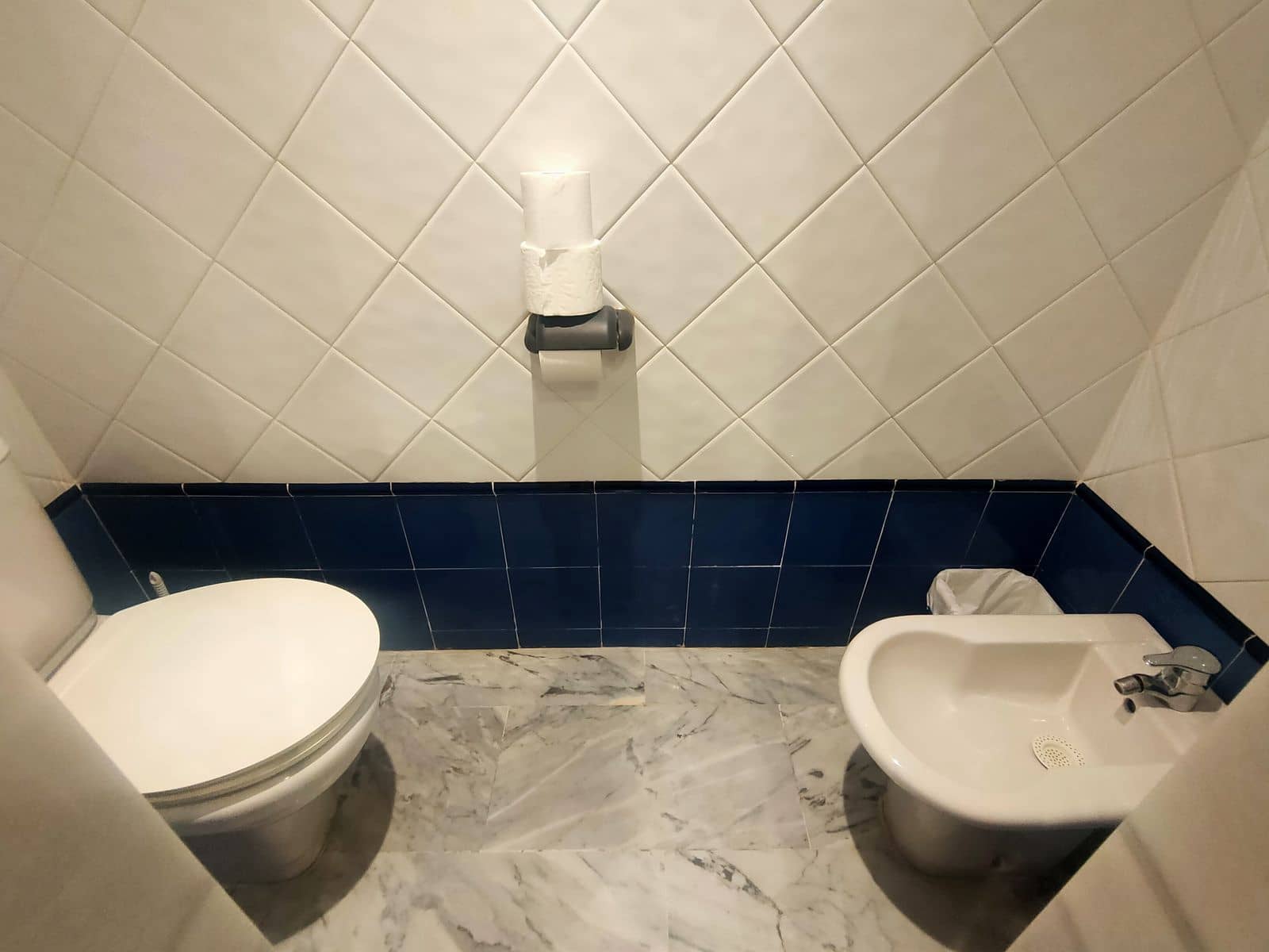 4 soveværelse Penthouse til salg i Guadalmina med swimmingpool garage - € 700.000 (Ref: 7670391)