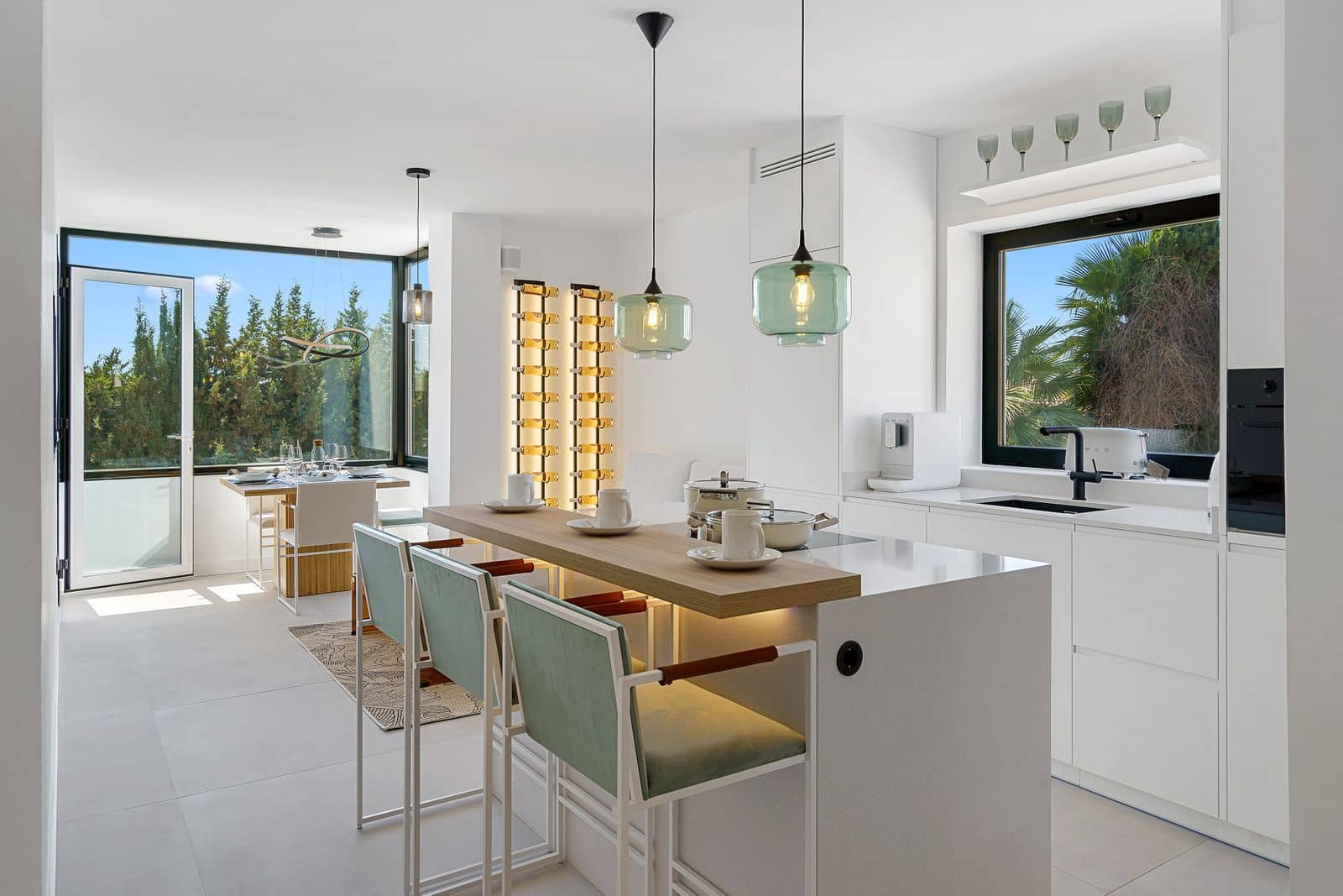 3 chambre Penthouse à vendre à Nueva Andalucia avec piscine garage - 650 000 € (Ref: 7670392)