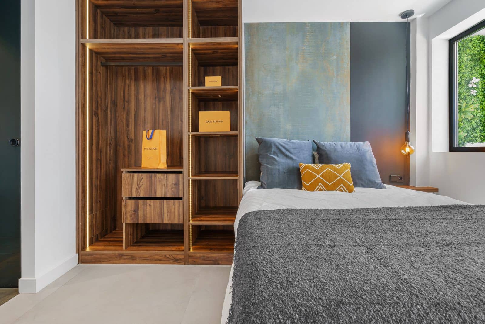 3 chambre Penthouse à vendre à Nueva Andalucia avec piscine garage - 650 000 € (Ref: 7670392)