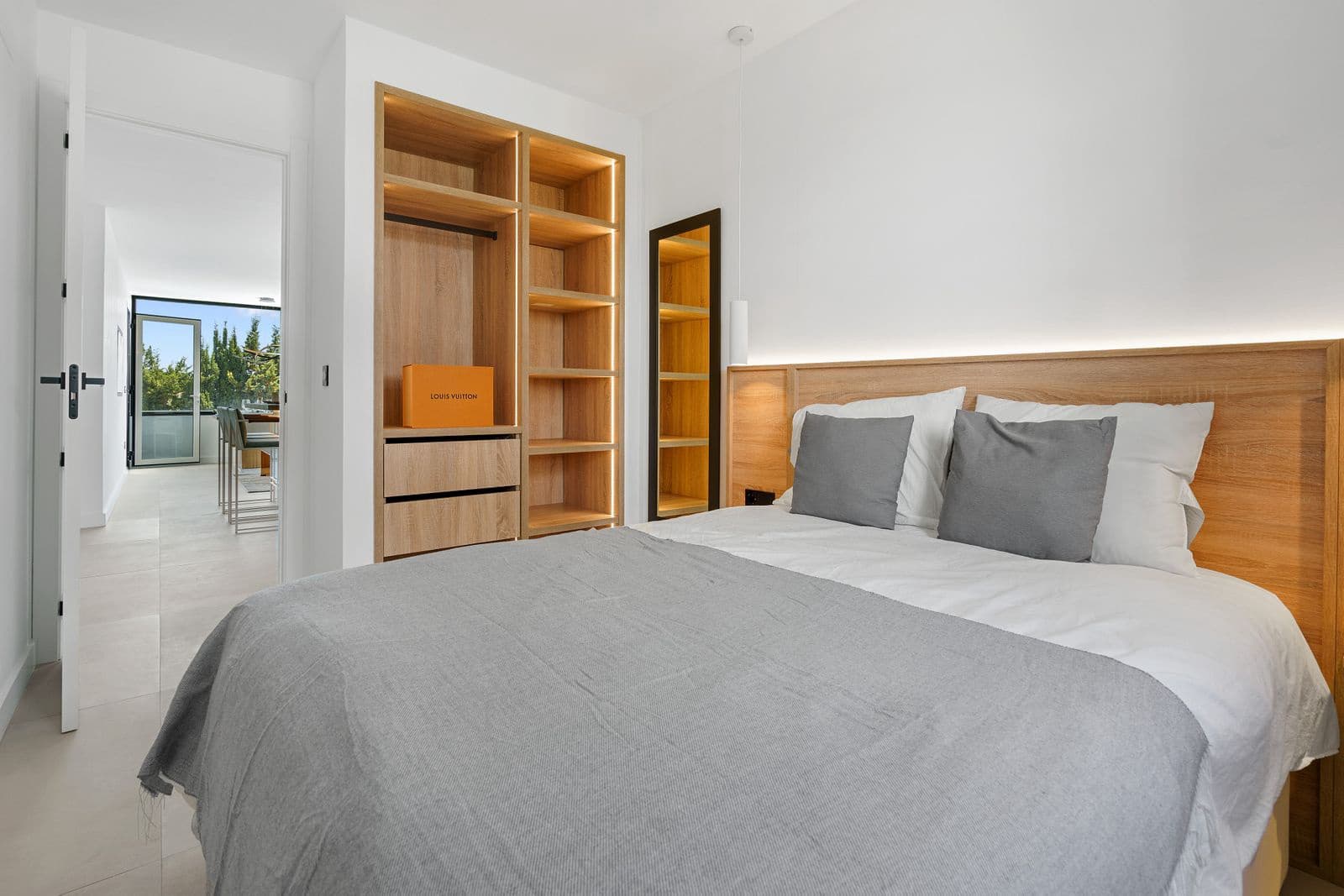 3 chambre Penthouse à vendre à Nueva Andalucia avec piscine garage - 650 000 € (Ref: 7670392)