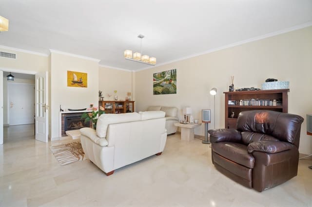 5 soveværelse Villa til salg i Calahonda, Mijas med swimmingpool garage - € 995.000 (Ref: 7676865)