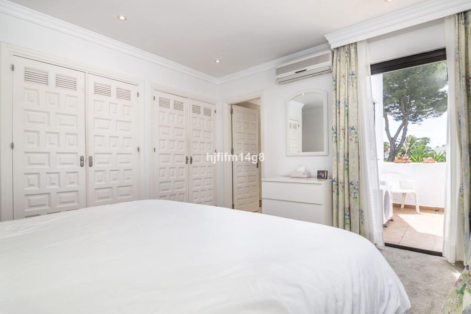 3 sovrum Hus till salu i Nueva Andalucia med pool garage - 635 000 € (Ref: 7685070)