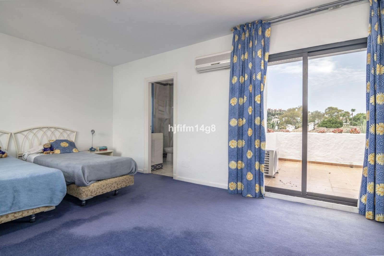 3 sovrum Hus till salu i Nueva Andalucia med pool garage - 635 000 € (Ref: 7685070)