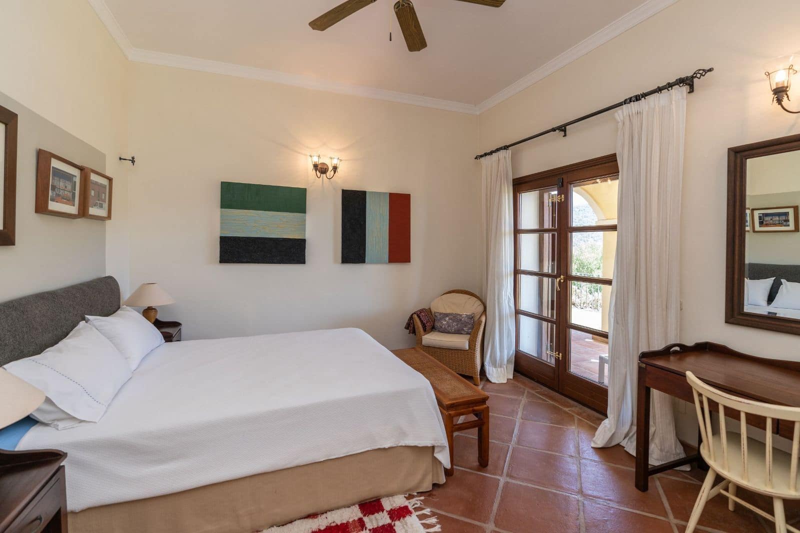 3 soverom Villa til salgs i Benahavis med svømmebasseng garasje - € 1 950 000 (Ref: 7685071)