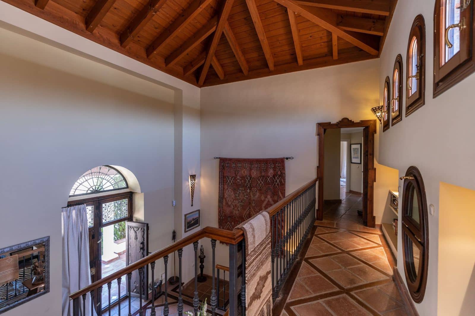 3 soverom Villa til salgs i Benahavis med svømmebasseng garasje - € 1 950 000 (Ref: 7685071)