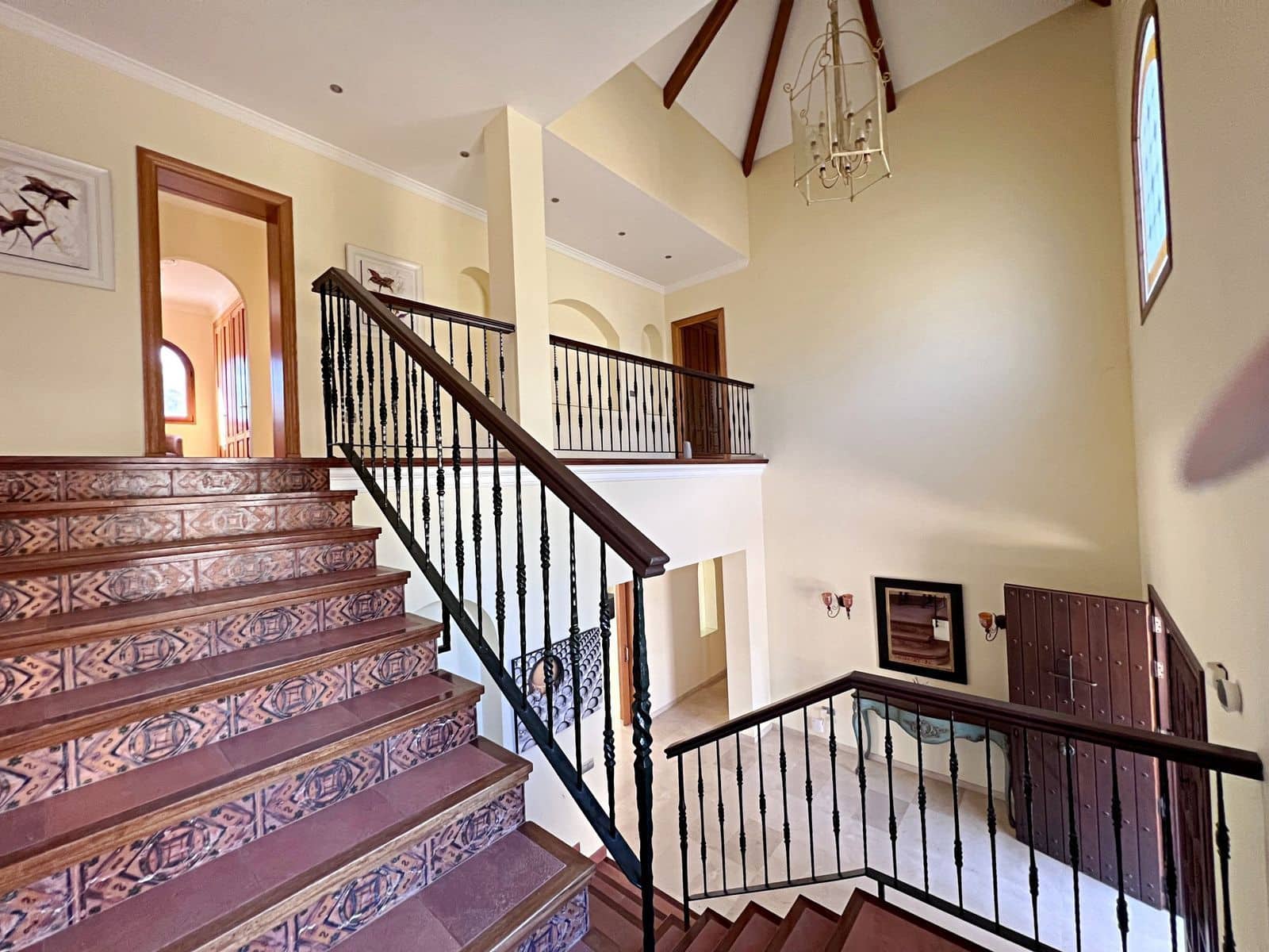 5 soveværelse Villa til salg i El Paraiso med swimmingpool garage - € 1.699.000 (Ref: 7694445)