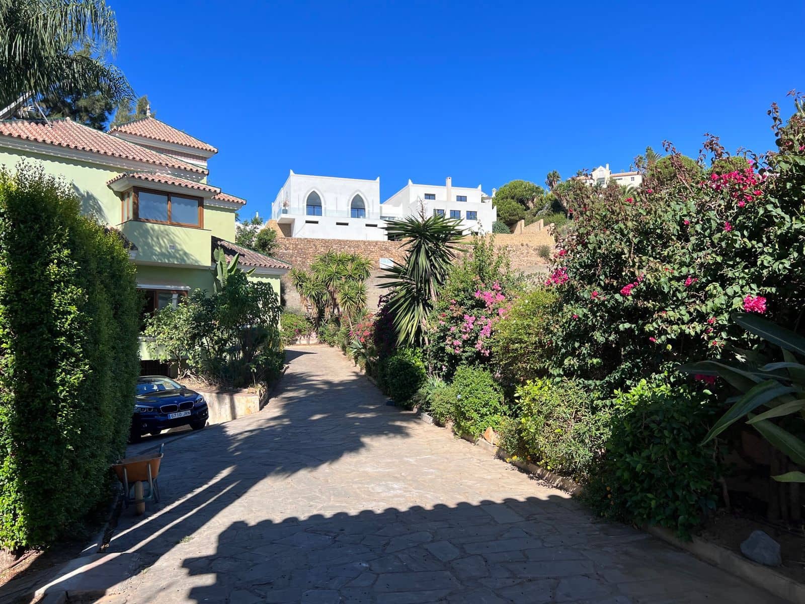 5 soveværelse Villa til salg i El Paraiso med swimmingpool garage - € 1.699.000 (Ref: 7694445)