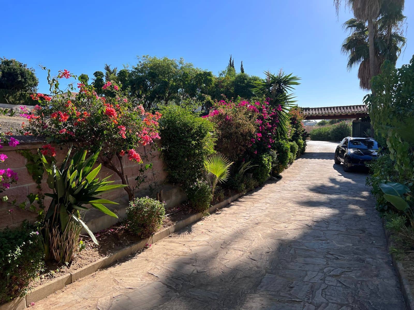 5 soveværelse Villa til salg i El Paraiso med swimmingpool garage - € 1.699.000 (Ref: 7694445)