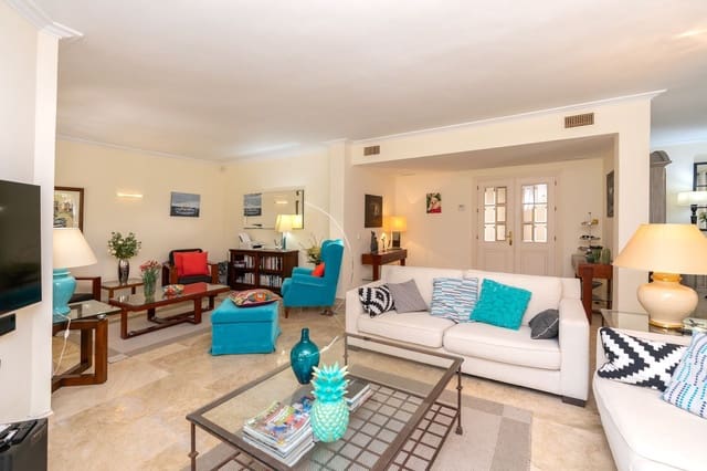 4 slaapkamer Villa te koop in La Quinta, Benahavís met zwembad garage - € 840.000 (Ref: 7698983)