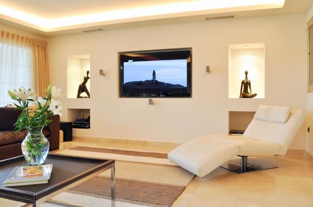 4 soveværelse Villa til salg i Mijas Golf, Mijas med swimmingpool garage - € 1.495.000 (Ref: 7703088)