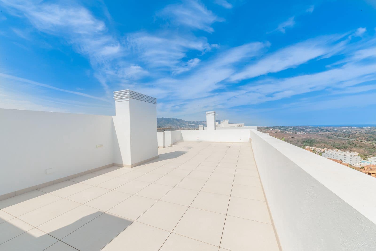 2 sovrum Takvåning till salu i La Cala de Mijas med pool garage - 950 000 € (Ref: 7716554)