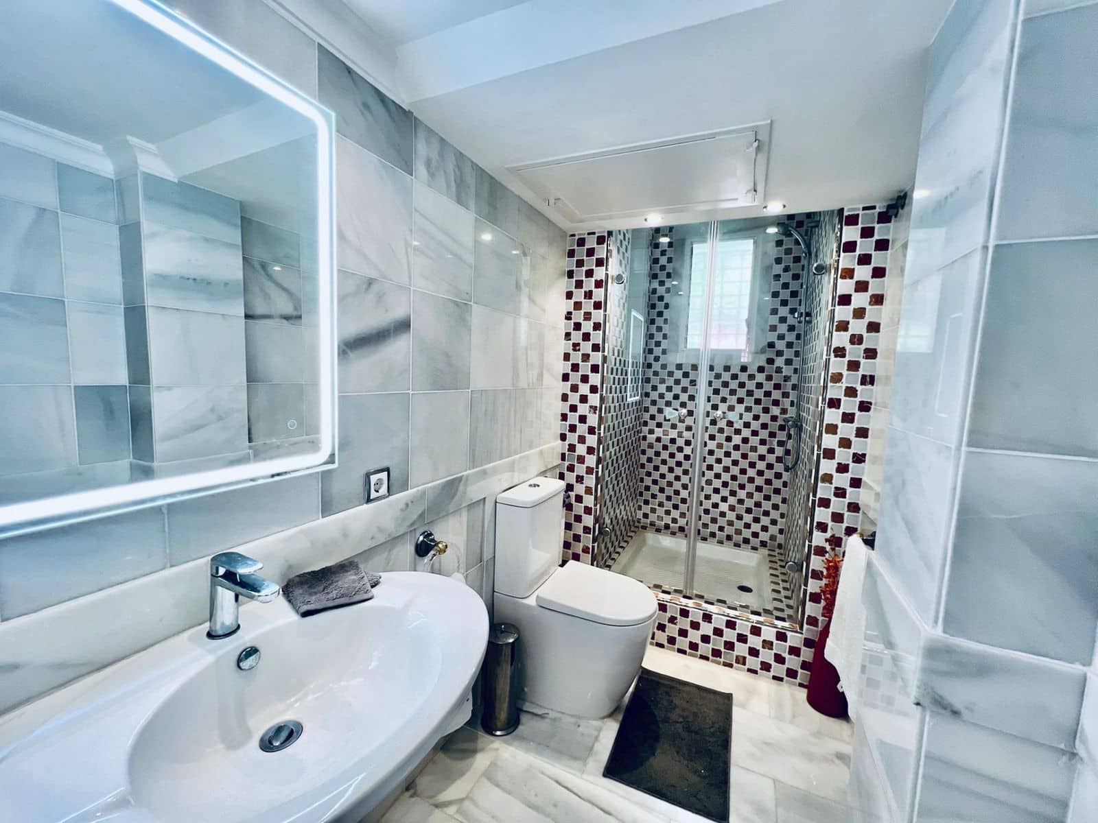 4 bedroom Villa for sale in Nueva Andalucia with pool garage - € 1,450,000 (Ref: 7731680)