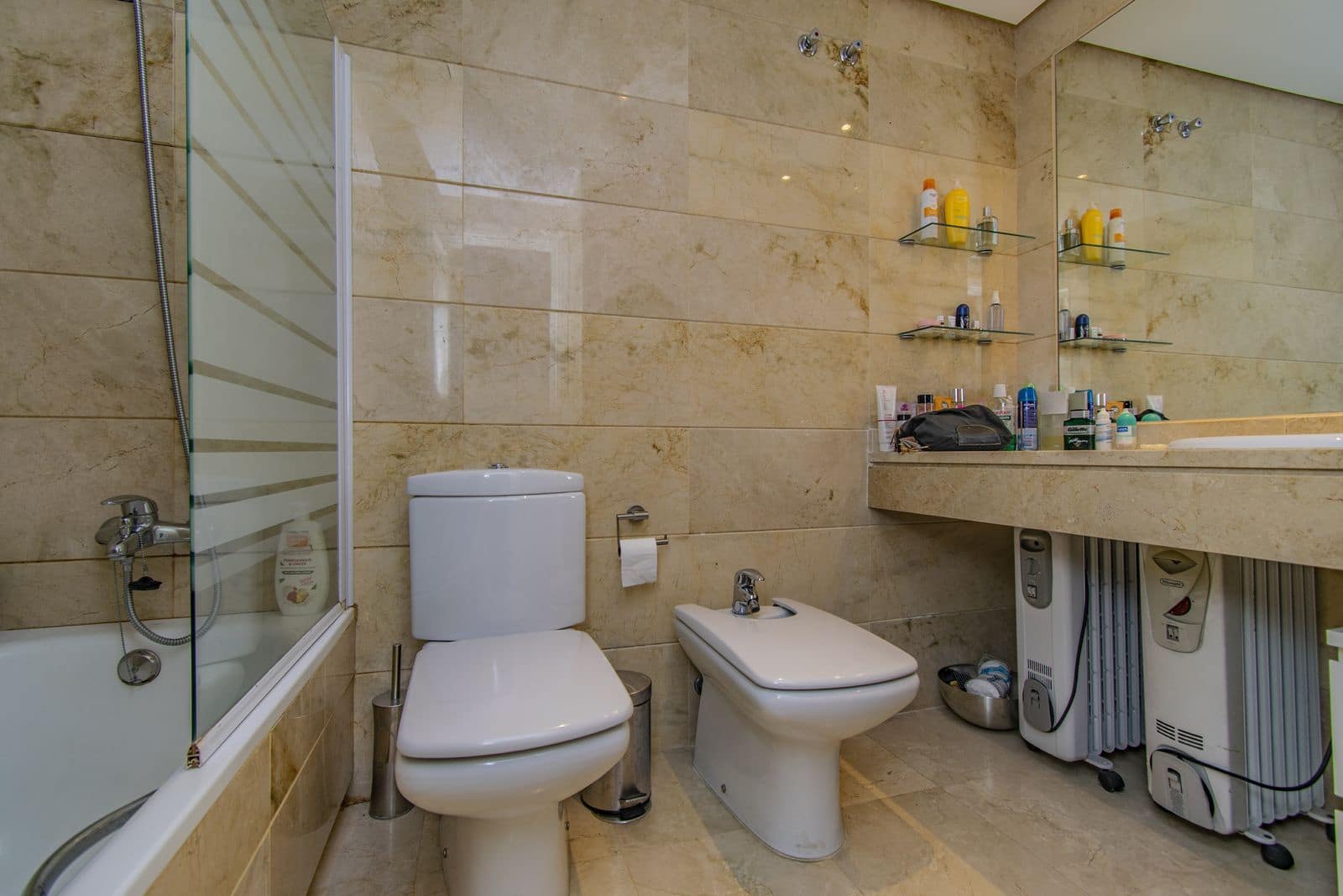 4 slaapkamer Appartement te koop in Nueva Andalucia met zwembad garage - € 580.000 (Ref: 7731681)