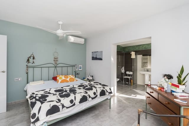 2 soverom Villa til salgs i Marbesa, Marbella med svømmebasseng garasje - € 835 000 (Ref: 7739805)