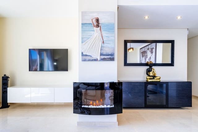 3 slaapkamer Penthouse te koop in Calahonda, Mijas met zwembad garage - € 595.000 (Ref: 7747634)