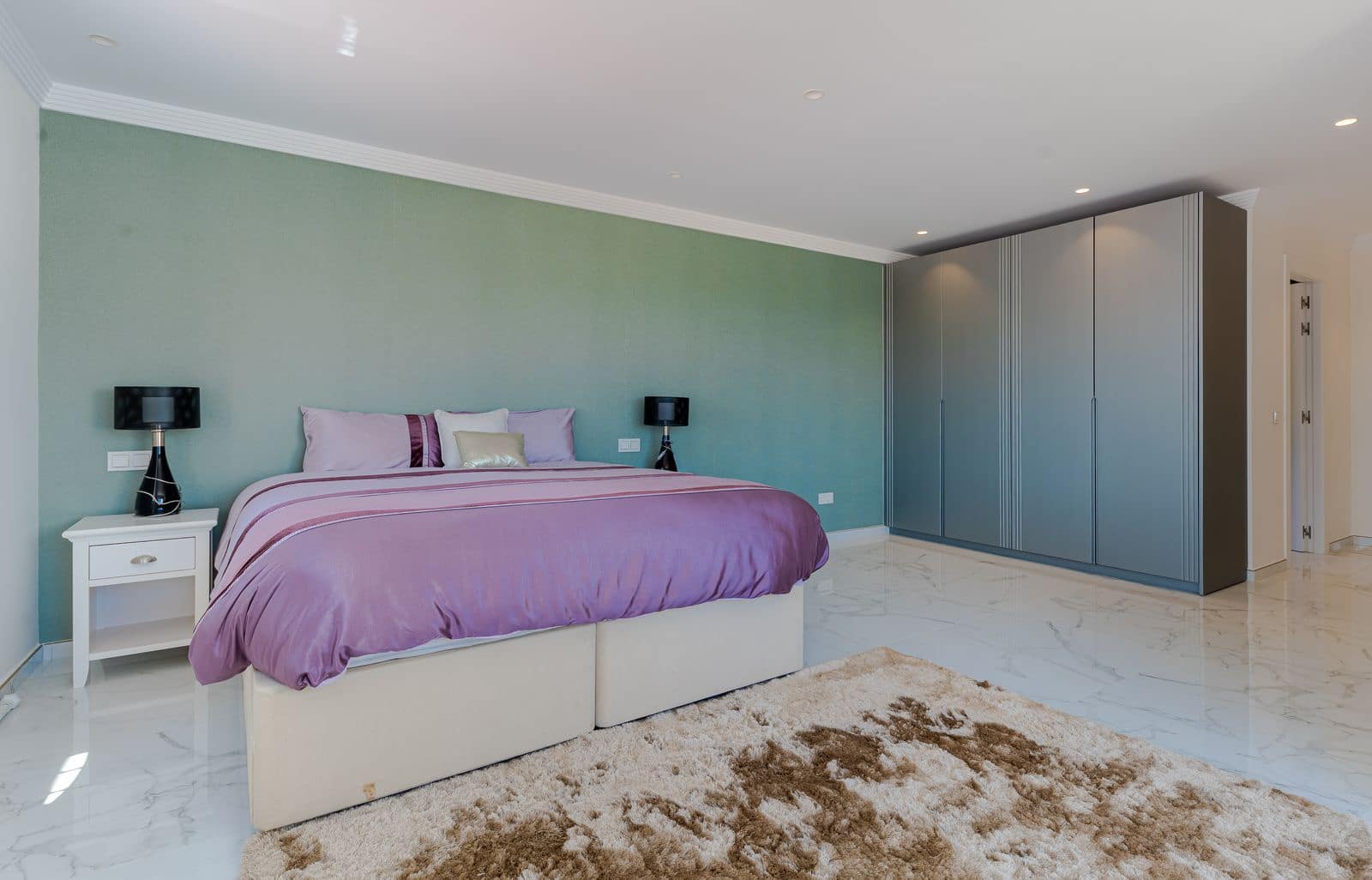 4 soveværelse Villa til salg i Benahavis med swimmingpool garage - € 1.849.999 (Ref: 7758637)