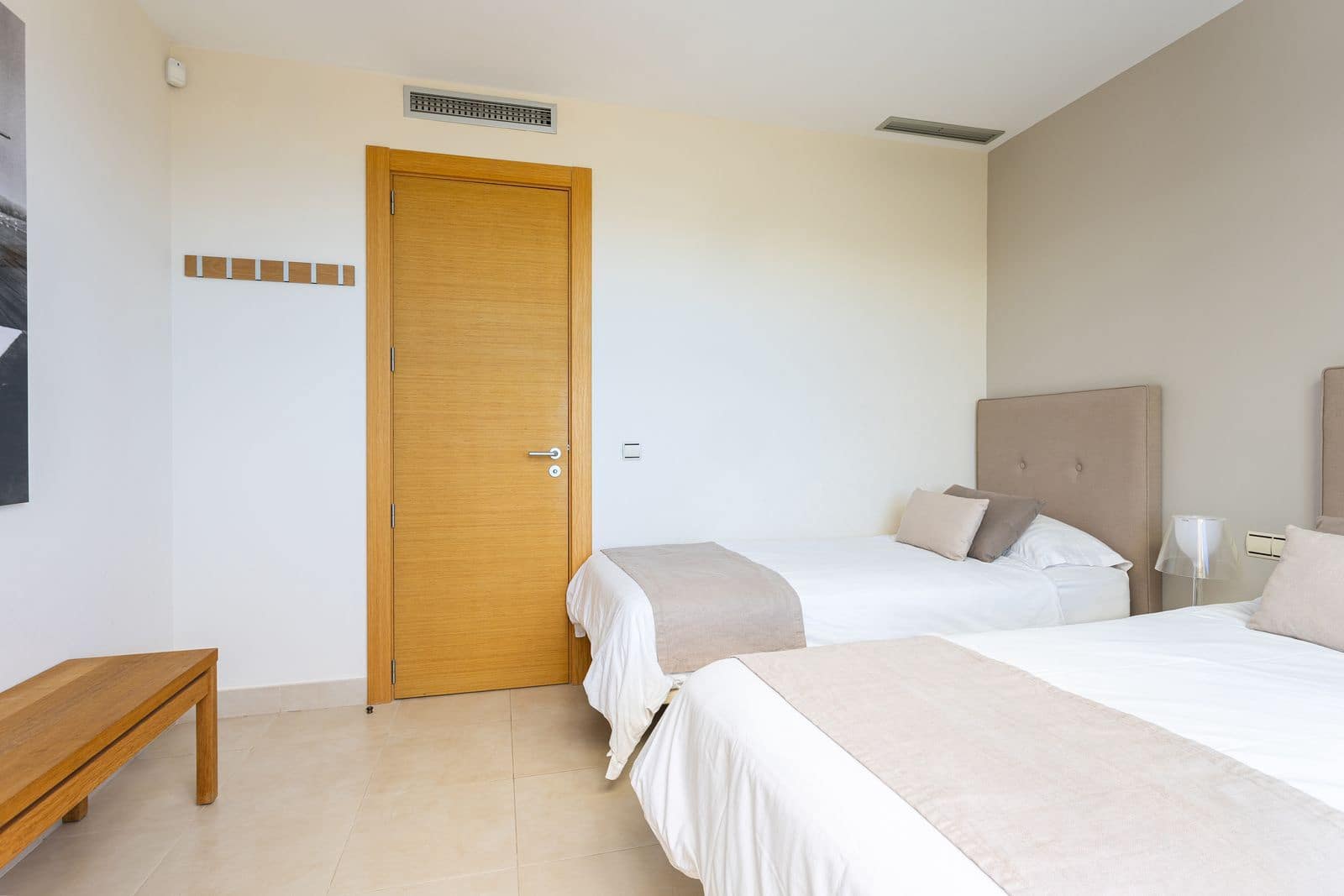 2 soveværelse Penthouse til salg i Los Monteros med swimmingpool - € 489.000 (Ref: 7762119)