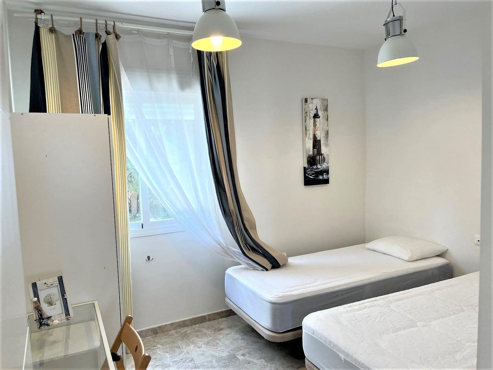 3 soveværelse Byhus til salg i Nueva Andalucia med swimmingpool garage - € 550.000 (Ref: 7762123)