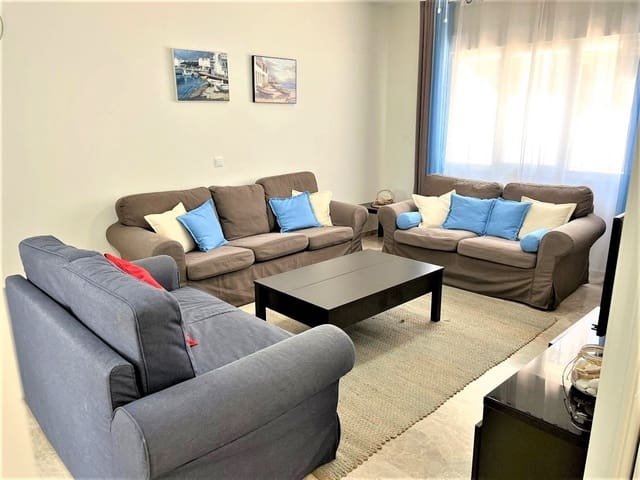 3 soverom Hus til salgs i Nueva Andalucia, Marbella med svømmebasseng garasje - € 550 000 (Ref: 7762123)