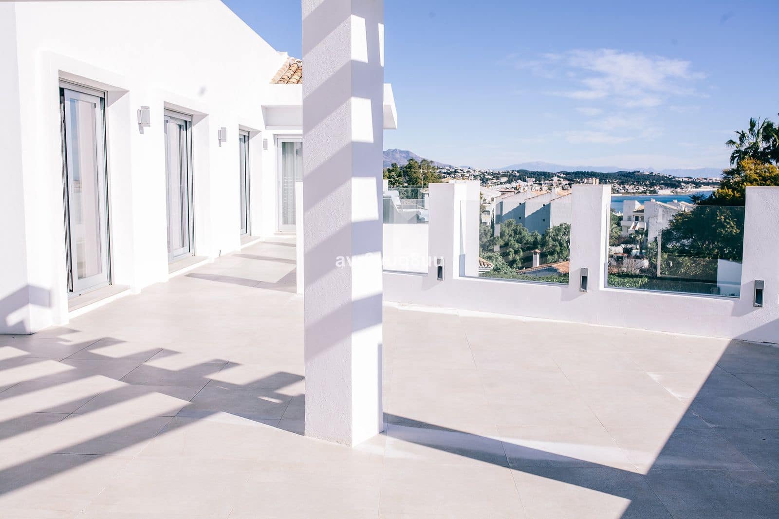 4 soveværelse Villa til salg i Torrenueva med swimmingpool garage - € 1.700.000 (Ref: 7792939)